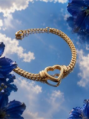 Gold Heart Link Bracelet - Women Jewelry